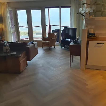 Strandhuis * Egmond aan Zee