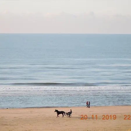 Strandhuis * エグモント・アーン・ゼー